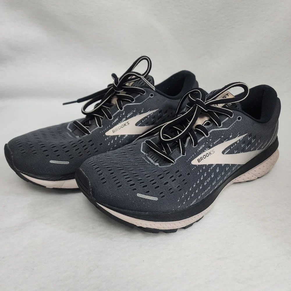 Brooks Ghost 13 1203381B062 Womens US 9.5 Running Shoes Black Gray Sneakers